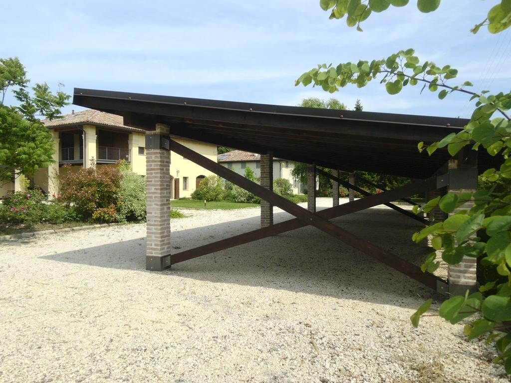 Locanda Del Toro Calderara di Reno Exterior foto