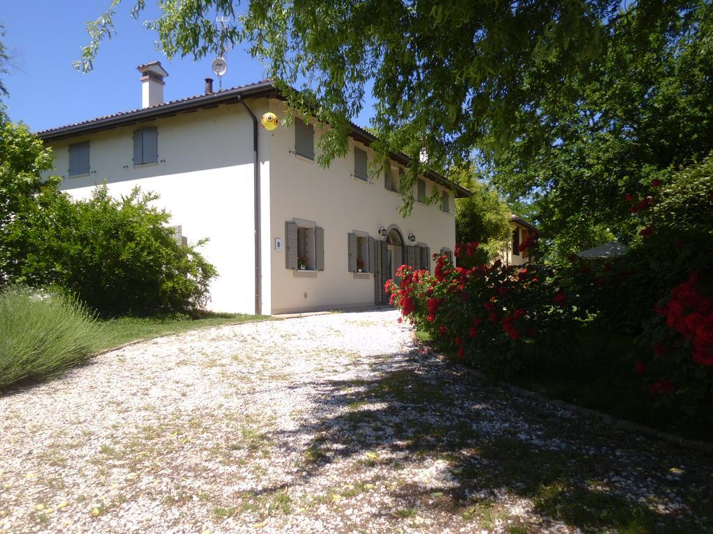 Locanda Del Toro Calderara di Reno Exterior foto